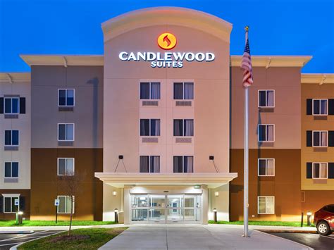 CANDLEWOOD SUITES .